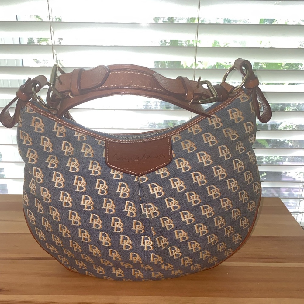 Signature Canvas with Leather Straps Hobo Bag